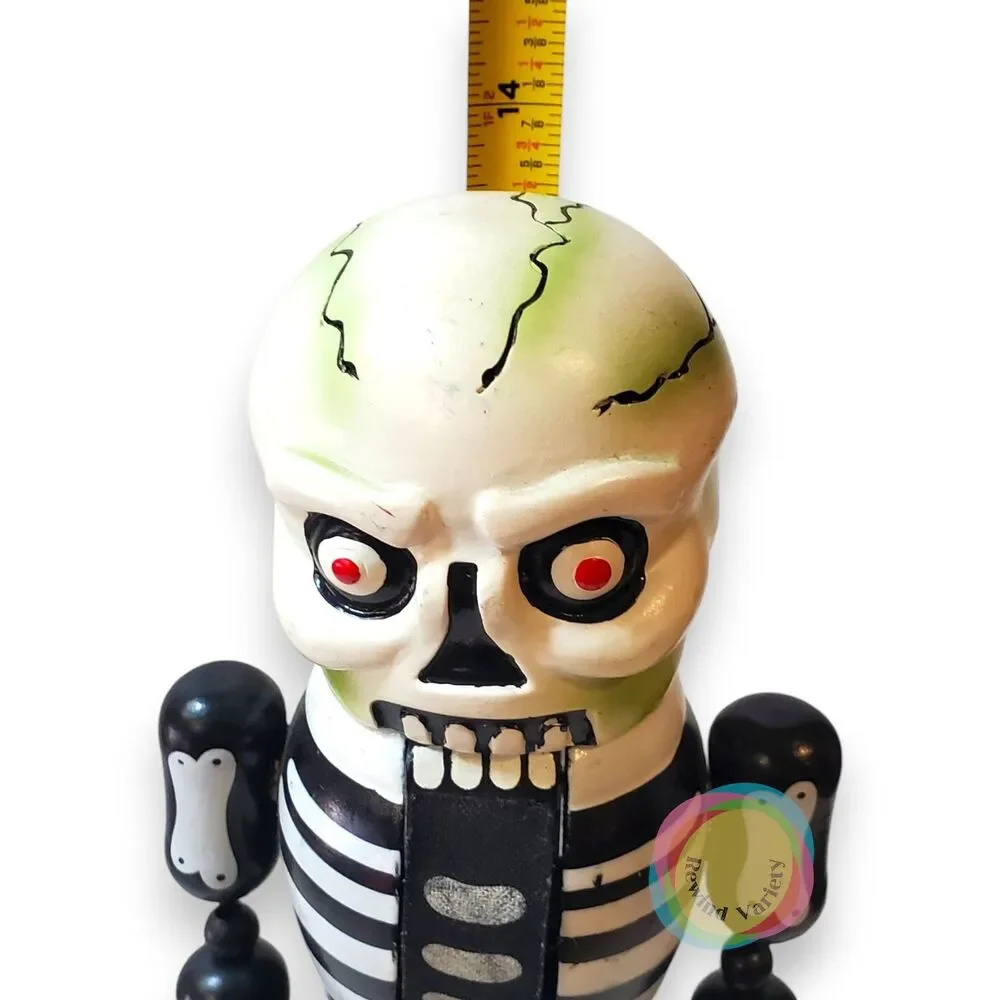 Target 2010 Halloween RIP Skeleton Nutcracker 14.5